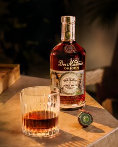 Dos Maderas Origen Thailand Neat Pour